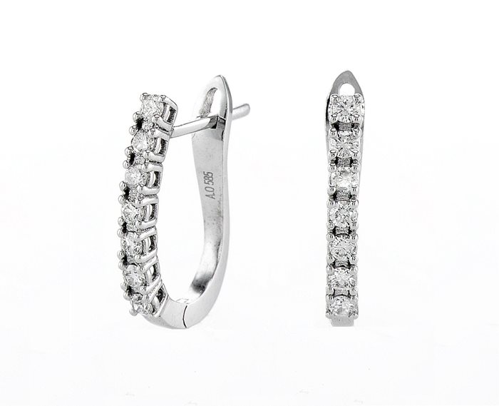 עגילי נבל משובצים יהלומים