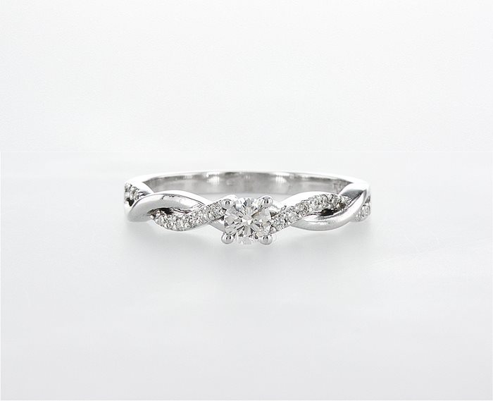 טבעת אירוסין "צמה"